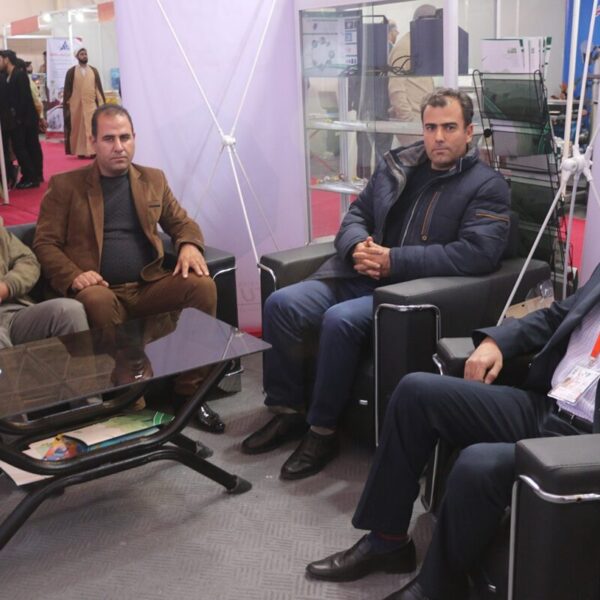 IMG 4840 600x600 - گالری تصاویر نمایشگاه سال96