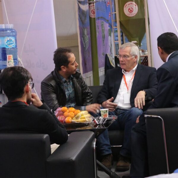 IMG 4974 600x600 - گالری تصاویر نمایشگاه سال96